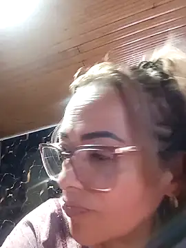 Lady 16 online show from 12, 3, 2026