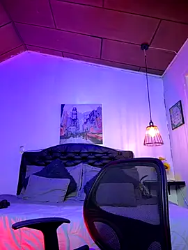 Eymmy 24 online show from 17, 10, 2025