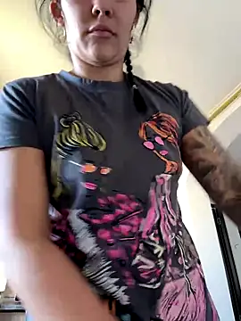 MiaKiittyy online show from 22, 9, 2025