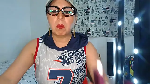 SweetCatheryne online show from 3, 7, 2026