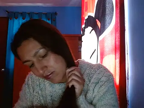 SarahFriendly online show from 24, 6, 2026