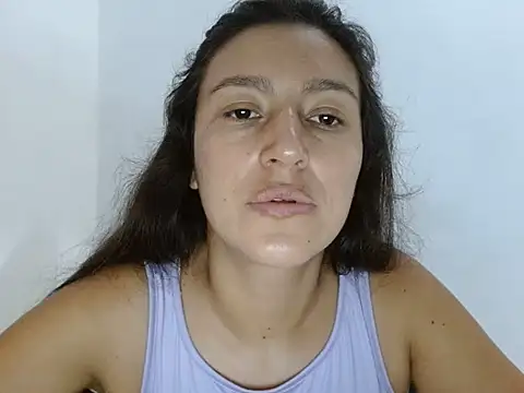 SarahFriendly online show from 28, 7, 2026