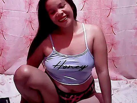 Sexylyka30 online show from 1, 8, 2026