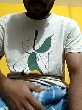 Snapshot of mayur_raaje chatting on 11, 11, 2025 mayur raaje online show from 11, 11, 2025