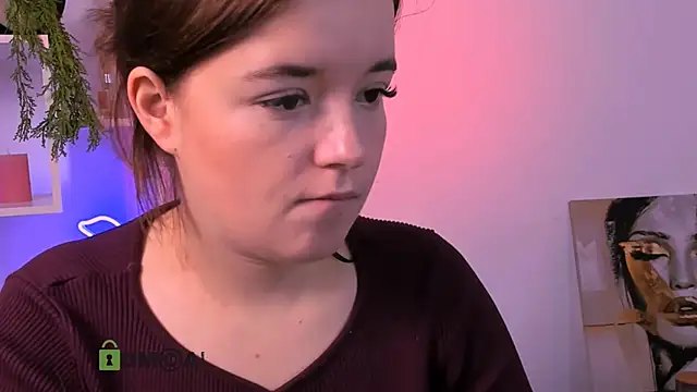 nika-still online show from 18, 10, 2025