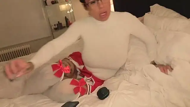 sexygilf82 online show from 26, 9, 2025