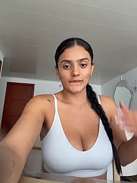 AnaaFaith  online show from 27, 4, 2026