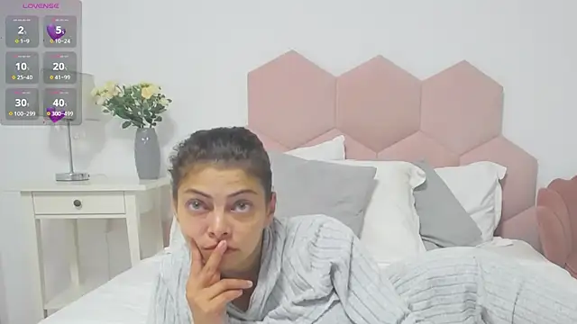 LadyLiia online show from 25, 6, 2026