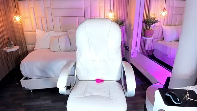 DulceGreem online show from 21, 10, 2025