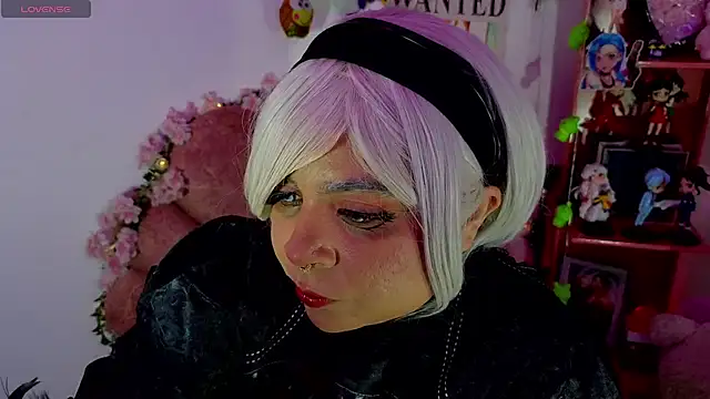 Lucycosplay777 online show from 25, 4, 2026