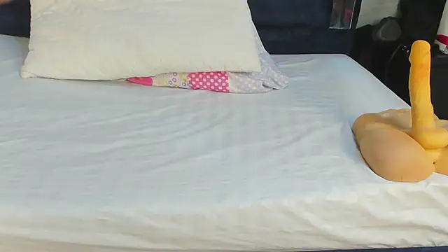 VanessaHard as online show from 21, 2, 2026