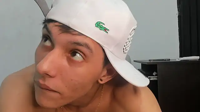 ZafiroAndFlynn online show from 24, 2, 2026