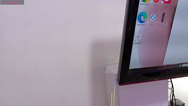 ZafiroAndFlynn online show from 22, 4, 2026