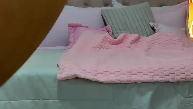 Miss Cataleya   online show from 23, 4, 2026