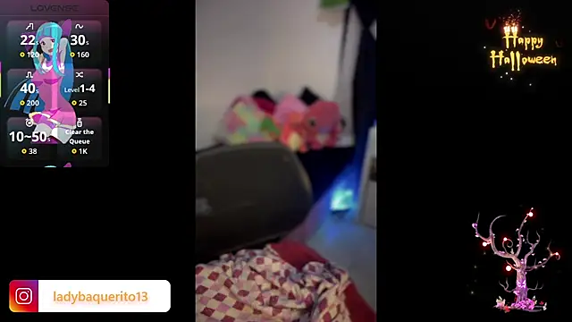 Snapshot of charlotte_queen1320 chatting on 19, 10, 2025 charlotte queen1320 online show from 19, 10, 2025