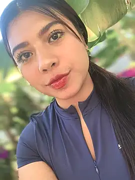 Snapshot of charlotte_queen1320 chatting on 7, 11, 2025 charlotte queen1320 online show from 7, 11, 2025