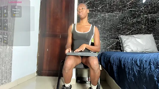 Snapshot of Kristel_05 chatting on 28, 10, 2025 Kristel 05 online show from 28, 10, 2025