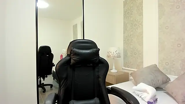 Snapshot of altair_mori chatting on 11, 10, 2025 altair mori online show from 11, 10, 2025