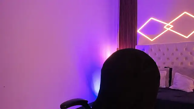 ZamabyCrucie online show from 8, 2, 2026