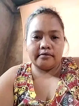 Snapshot of hot_mom13 chatting on 13, 9, 2025 hot mom13 online show from 13, 9, 2025