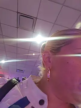 toomuchofafreak online show from 9, 10, 2025