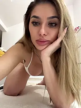 KaseyQuinn  online show from 20, 11, 2025