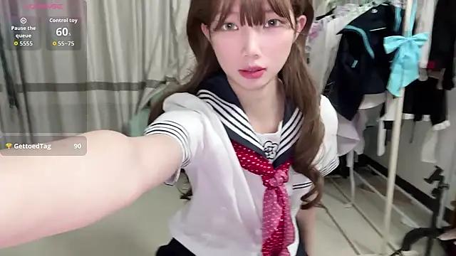 Yiyi-707 online show from 14, 10, 2025