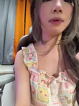 Yiyi-707 online show from 23, 4, 2026