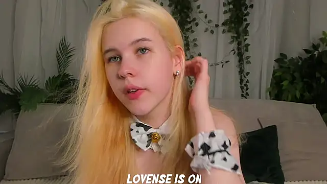 ElizSpieth online show from 29, 10, 2025