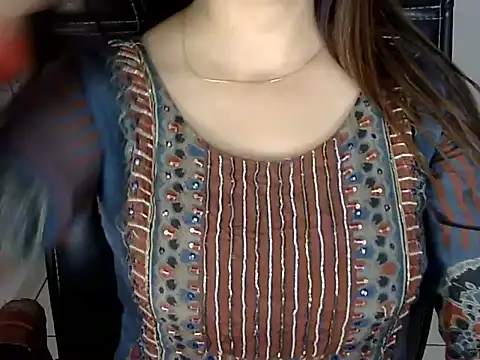 Rumi cute online show from 13, 1, 2026