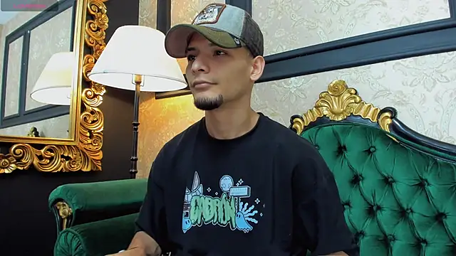 AlessandroKiing online show from 22, 4, 2026