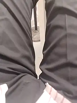 themasklover online show from 25, 4, 2026