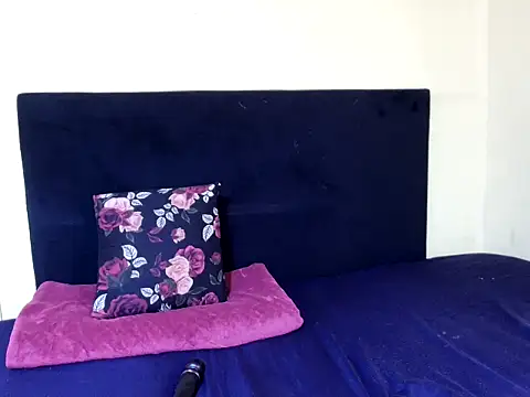 SweetTitties21 online show from 26, 4, 2026