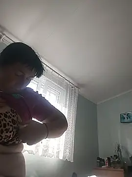 Funny Karina online show from 2, 7, 2026