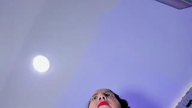 Luna Naughty1 online show from 16, 9, 2025