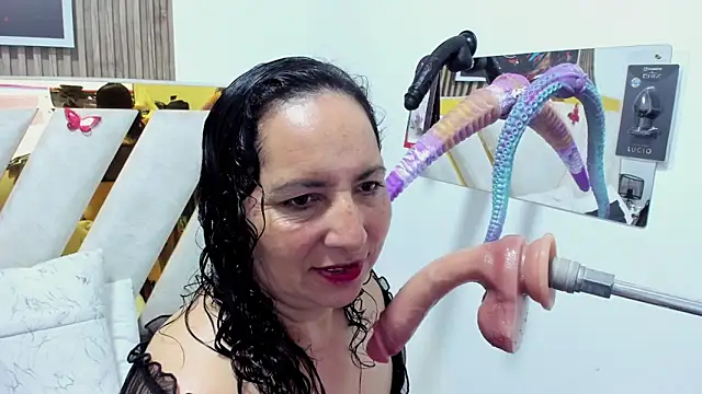 Snapshot of Luna_Naughty1 chatting on 8, 5, 2026 Luna Naughty1 online show from 8, 5, 2026