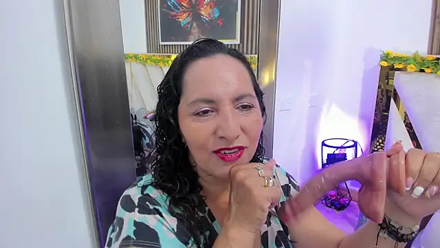 Snapshot of Luna_Naughty1 chatting on 11, 6, 2026 Luna Naughty1 online show from 11, 6, 2026