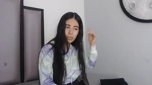 Lucy-23 online show from 26, 11, 2025