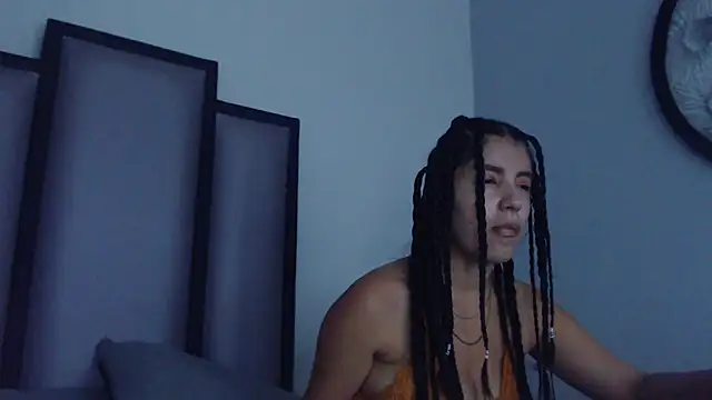 Lucy-23 online show from 6, 2, 2026