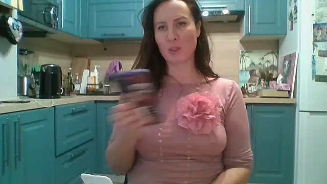 Snapshot of ALICAINWONDERLAND chatting on 19, 12, 2025 ALICAINWONDERLAND online show from 19, 12, 2025