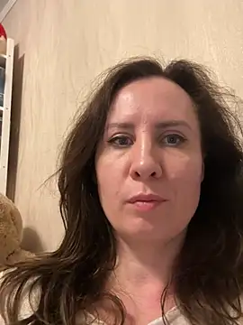 ALICAINWONDERLAND online show from 26, 4, 2026