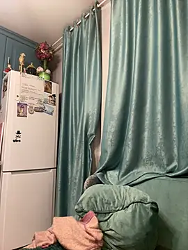 ALICAINWONDERLAND online show from 29, 4, 2026