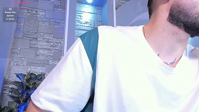 Snapshot of dominic_de_luca chatting on 9, 5, 2026 dominic de luca online show from 9, 5, 2026