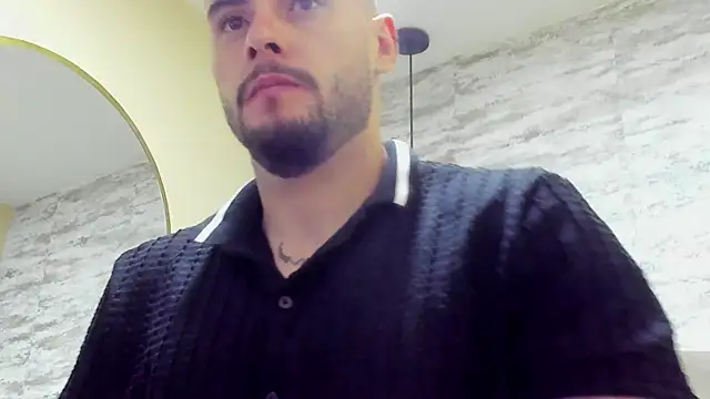 Snapshot of dominic_de_luca chatting on 20, 6, 2026 dominic de luca online show from 20, 6, 2026