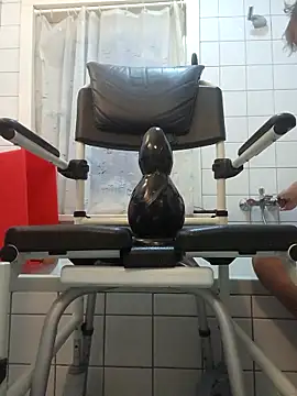 toywood online show from 22, 9, 2025