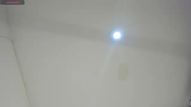 Snapshot of katitahotcam_ass chatting on 30, 11, 2025 katitahotcam ass online show from 30, 11, 2025