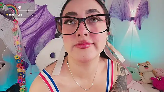 justonecute online show from 14, 10, 2025