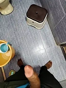 Snapshot of Kartik200798 chatting on 16, 10, 2025 Kartik200798 online show from 16, 10, 2025