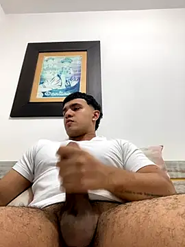 Snapshot of TysonAn chatting on 9, 10, 2025 TysonAn online show from 9, 10, 2025