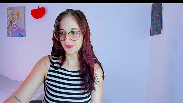 Laura Ivy online show from 25, 6, 2026